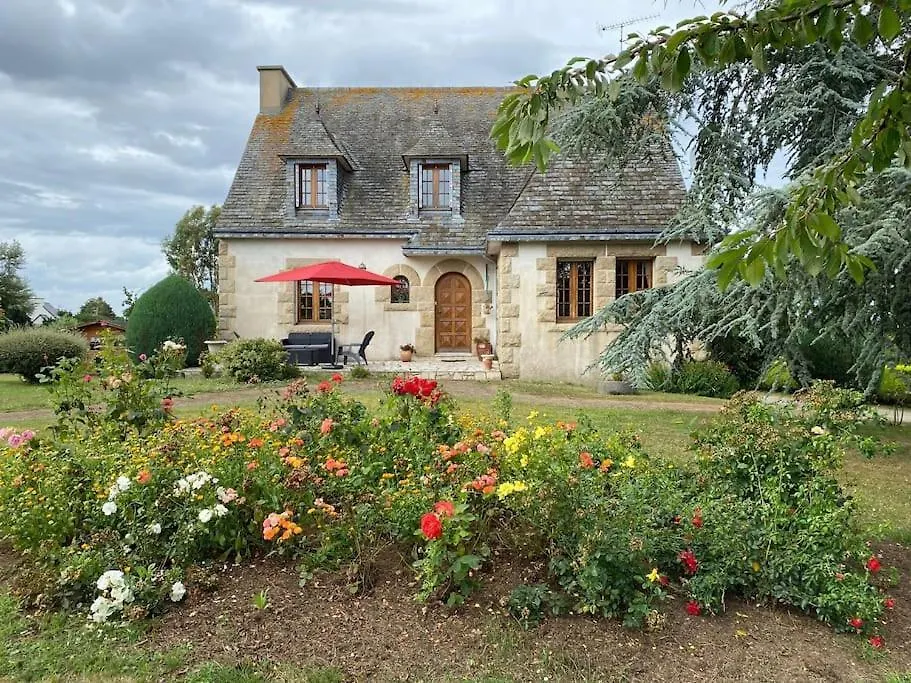 Holiday home Grande Maison De Campagne Lantic